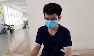 Cảm động những lá thư viết từ khu cách ly lớn nhất nước: 'Tự hào là công dân Việt Nam'