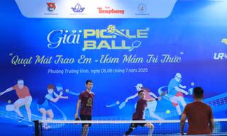 Hơn 300 vận động viên bước vào tranh tài Pickleball “Quạt mát trao em - Ươm mầm tri thức”