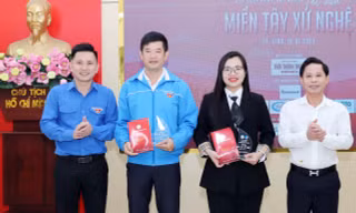 200 triệu đồng tiền thưởng giải chạy bộ ủng hộ các hoàn cảnh nghèo xứ Nghệ 