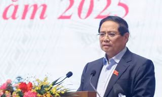 Thủ tướng: Những dự án khó, phức tạp thì bí thư cấp uỷ phải trực tiếp chỉ đạo