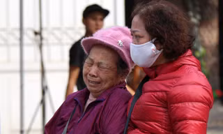 Người nhà khóc hết nước mắt, chưa thể nhận diện nạn nhân vì 'cháy đen hết rồi'