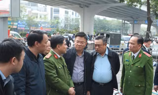 Phó Thủ tướng kiểm tra, chỉ đạo khắc phục hậu quả vụ cháy khiến 11 người tử vong