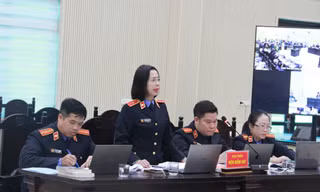 Đại diện Viện KSND Tối cao tại phiên tòa.