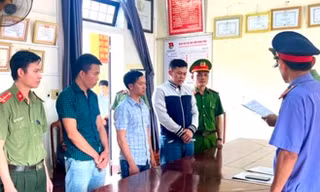 Bắt tạm giam 3 đối tượng lập doanh nghiệp đưa người ra nước ngoài trái phép