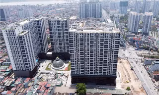 Thanh tra Bộ Xây dựng ‘sờ gáy’ loạt công trình sai phép ở Hà Nội