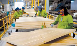 Mức thuế 46% Mỹ vừa đưa ra như 'chặn đứng' hàng Việt