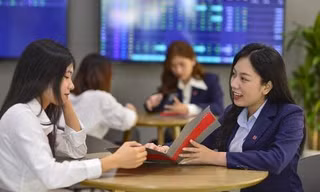 Điều gì xảy ra khi chứng khoán 'đứt mạch' tăng?