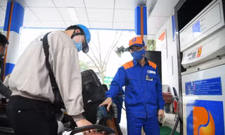 Giá xăng và dầu đồng loạt tăng từ 15h hôm nay, dầu diesel tăng mạnh nhất