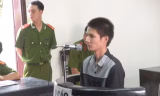 Sát hại cả gia đình để 'bùng' nợ