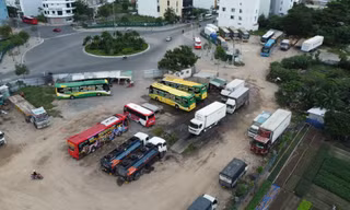 Bãi xe 'chui' giữa trung tâm TP Nha Trang: Giao công an kiểm tra