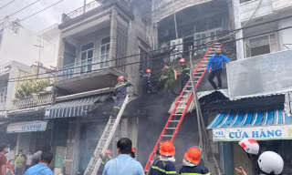 Hiện trường vụ cháy khiến bốn người chết ở Nha Trang