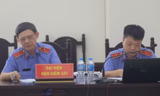 Đại diện viện kiểm sát tại phiên tòa phúc thẩm vụ án.