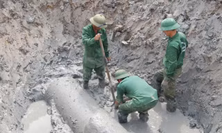 Phát hiện bom 'khủng' chưa từng có tại Khu công nghiệp