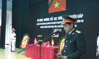 Dòng người xứ Lạng viếng Đại tướng Võ Nguyên Giáp
