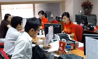 Khó thở với lãi suất cao