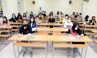 Đại học Kinh tế Quốc dân triển khai phương pháp đào tạo kết hợp trực tiếp và trực tuyến
