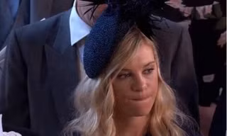 Chelsy Davy tại lễ thành hôn của Hoàng tử Harry. Ảnh: Twitter.
