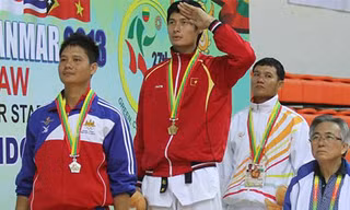 Anh em võ sĩ 'Độc cô cầu bại' và kỷ lục SEA Games