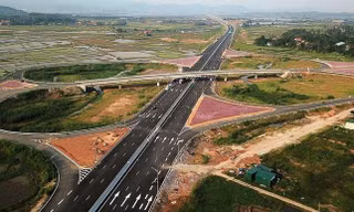 Bà Rịa-Vũng Tàu hủy 21 dự án, hoãn 27 dự án đầu tư công để tập trung vào 10 công trình trọng điểm