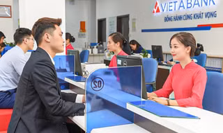 Rốt ráo thương vụ sang tay 17 triệu cổ phiếu một ngân hàng