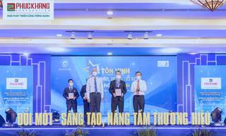 Phúc Khang đạt danh hiệu 'Sản phẩm dịch vụ tiêu biểu TPHCM năm 2021'