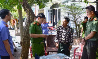 Bắt đối tượng sử dụng Facebook vu khống công an, toà án