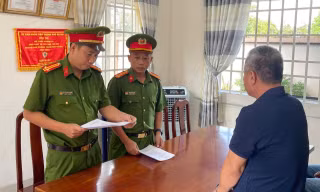 Bắt thêm 2 ngư dân tháo thiết bị giám sát hành trình để đánh bắt ở khu vực cấm