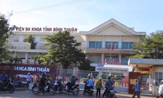 Bé gái sơ sinh 20 ngày tuổi mắc COVID-19