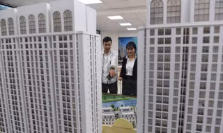TPHCM 'sờ gáy' hơn 60 sàn giao dịch bất động sản