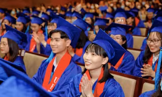 Trường ĐH Kinh tế TP. HCM: Hơn 2.900 tân cử nhân tốt nghiệp