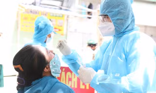 Bà Rịa-Vũng Tàu thêm 70 ca nghi mắc COVID-19, 12 ca ngoài cộng đồng