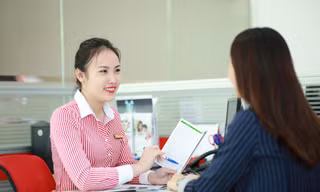 Cổ đông ngân hàng nhận 'mưa' tiền mặt