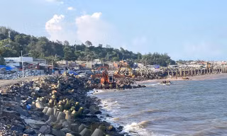Bình Thuận yêu cầu báo cáo dự án kè bị tố làm sai địa chỉ mà Bộ Công an đang điều tra