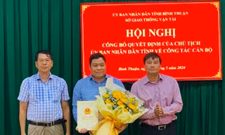 Công bố quyết định của Chủ tịch tỉnh Bình Thuận về công tác cán bộ