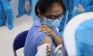 Bình Thuận nói gì về ca tử vong sau khi tiêm vắc xin ngừa COVID-19?