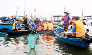 Đợt này, tuổi trẻ Bình Định đã thu gom vận chuyển tiêu hủy gần 100 m3 rác thải. Ảnh: Tr.Định