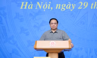 Thủ tướng chia sẻ về 'những ngày tháng không thể ngủ được'