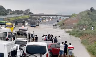 Phó Thủ tướng yêu cầu xử lý triệt để tình trạng ngập tại cao tốc Phan Thiết - Dầu Giây