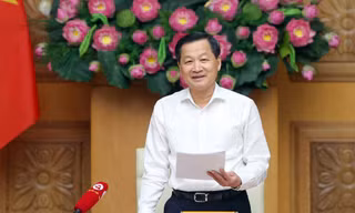 ‘Chốt’ thời hạn trình phương án điều chỉnh giá điện, dịch vụ y tế trong tháng 10