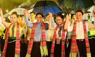 Thủ tướng Phạm Minh Chính dự Lễ vinh danh Xòe Thái – Tinh hoa miền di sản