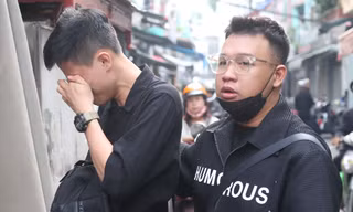 Người thân đau lòng đưa tiễn ca sĩ Huy Bảo mất ở tuổi 32 về nơi an nghỉ