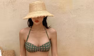 Trung Quốc cấm trào lưu cho bé gái mặc đồ gợi cảm như người lớn