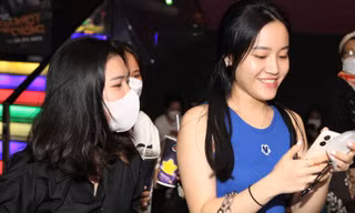 Khung cảnh rạp phim ở TPHCM chật kín ngày lễ