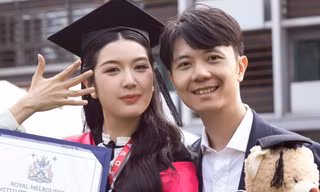 Á hậu Thúy Vân tốt nghiệp đại học ở tuổi 30