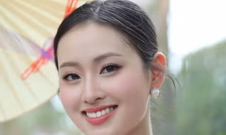 Thí sinh Hoa hậu Việt Nam và câu chuyện trong dịp đại lễ 30/4