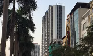 Chung cư cao cấp quây văn phòng trái phép, bịt lối thoát hiểm của dân