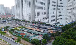 Cư dân bãi xe 'lậu' mong người duyệt quy hoạch một lần ghé thăm