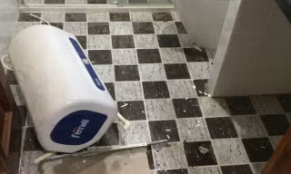 Sự việc nhanh chóng được thông báo tới chủ đầu tư, song vẫn chưa được khắc phục