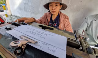Người đánh máy chữ cuối cùng ở Nha Trang