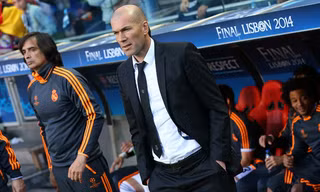 HLV Zidane nổi giận khi Real Madrid thua sốc Celta Vigo.